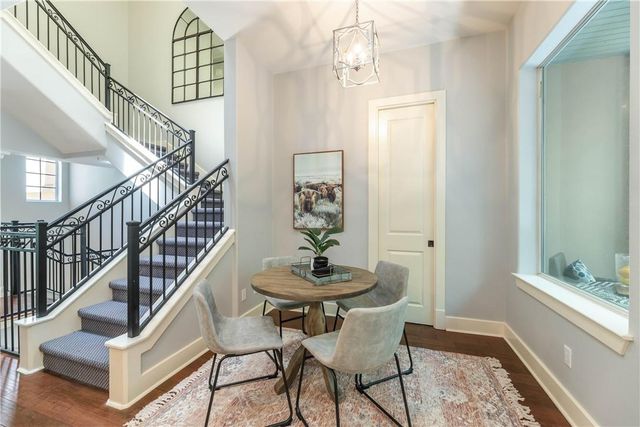 1529 Barton Springs RD 12, Austin, TX 78704