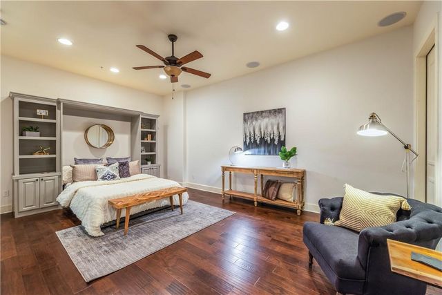 1529 Barton Springs RD 12, Austin, TX 78704