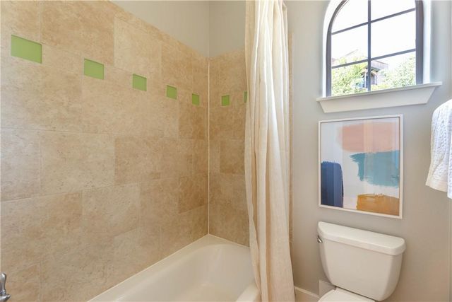 1529 Barton Springs RD 12, Austin, TX 78704