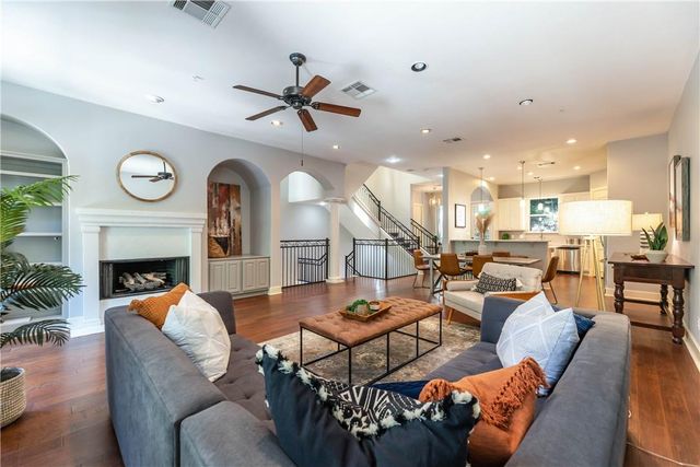 1529 Barton Springs RD 12, Austin, TX 78704