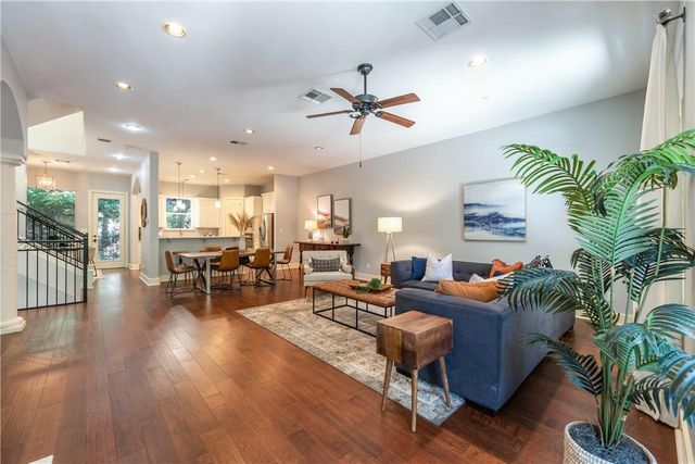 1529 Barton Springs RD 12, Austin, TX 78704