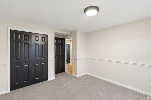 1242 E SNOWCREEK DR, Layton, UT 84040