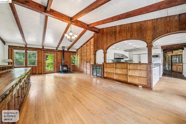 6383 Valley View Rd, Oakland, CA 94611