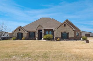 14225 Lucille Drive, Newark, TX 76071