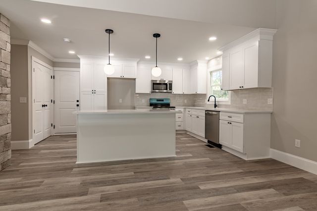 201 Shore Drive, Anderson, SC 29625