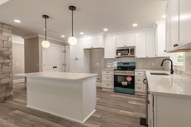 201 Shore Drive, Anderson, SC 29625
