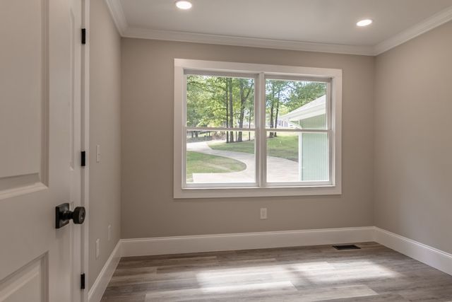 201 Shore Drive, Anderson, SC 29625