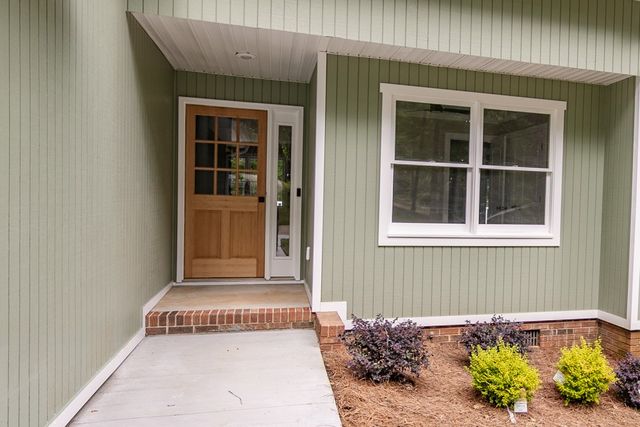 201 Shore Drive, Anderson, SC 29625