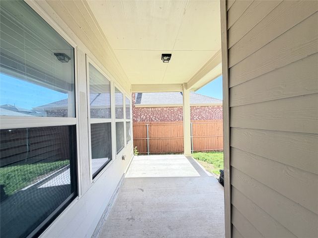 4009 Bighorn Drive, Forney, TX 75126