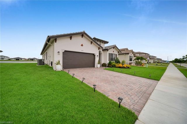 5043 Ofanto LN, Ave Maria, FL 34142