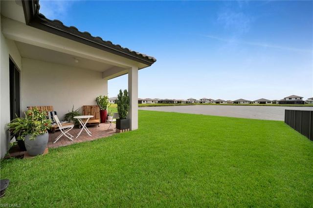 5043 Ofanto LN, Ave Maria, FL 34142