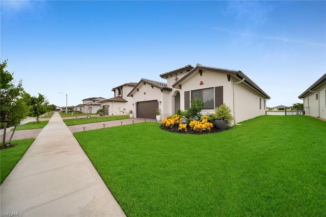 5043 Ofanto LN, Ave Maria, FL 34142