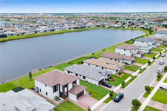 5043 Ofanto LN, Ave Maria, FL 34142