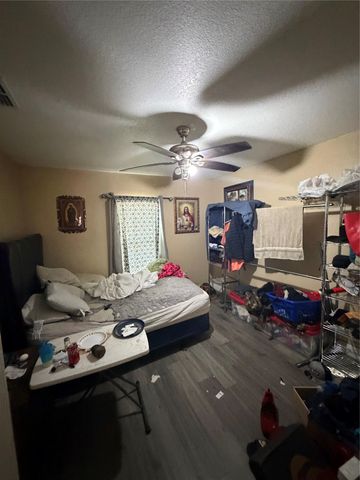 1228 Marion Avenue, Fort Worth, TX 76104