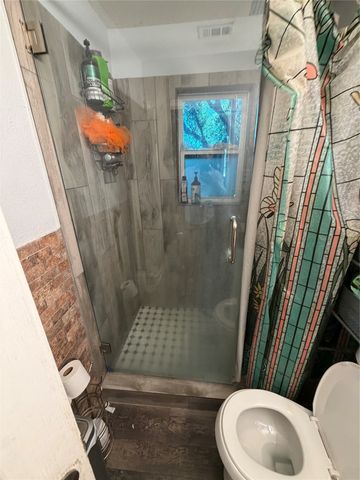 1228 Marion Avenue, Fort Worth, TX 76104