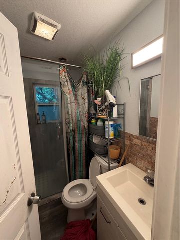 1228 Marion Avenue, Fort Worth, TX 76104