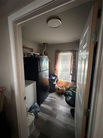 1228 Marion Avenue, Fort Worth, TX 76104