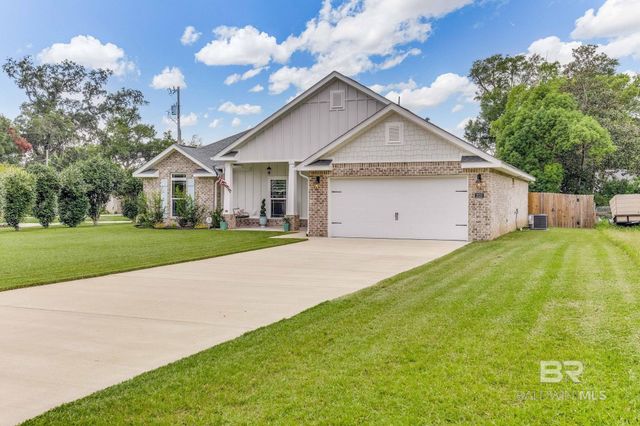 2222 Club House Drive, Lillian, AL 36549
