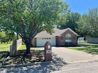 201 Park Road, Nocona, TX 76255