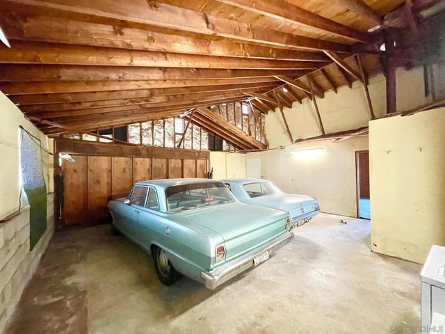 1758 Vista Grande, El Cajon, CA 92019