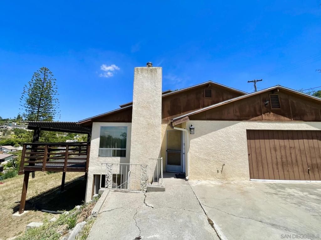 Image 1 of property listing at 1758 Vista Grande, El Cajon, CA 92019