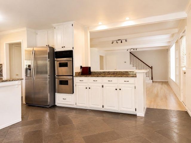347 Forest Lake Drive, Seabrook, TX 77586