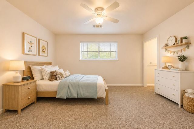 347 Forest Lake Drive, Seabrook, TX 77586