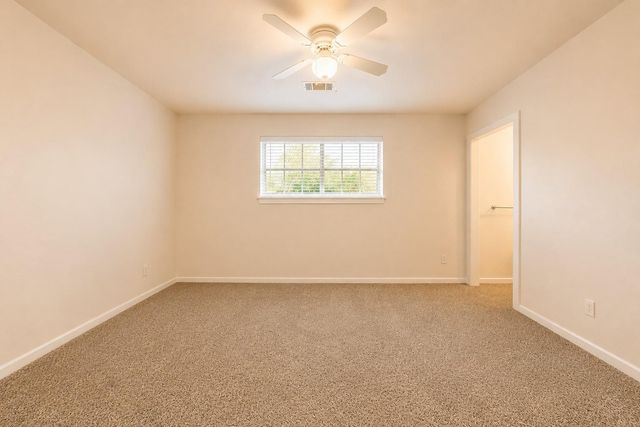 347 Forest Lake Drive, Seabrook, TX 77586