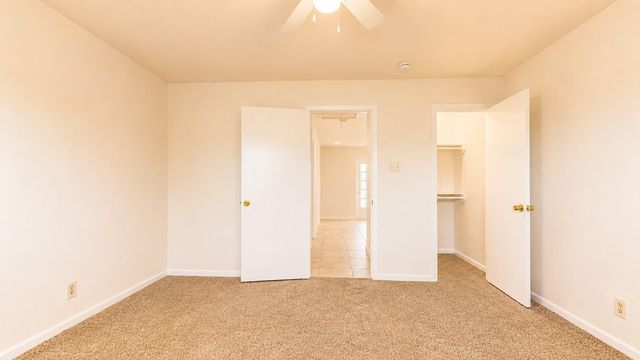 347 Forest Lake Drive, Seabrook, TX 77586
