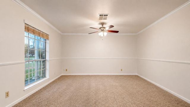 347 Forest Lake Drive, Seabrook, TX 77586