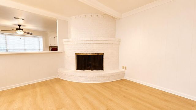 347 Forest Lake Drive, Seabrook, TX 77586