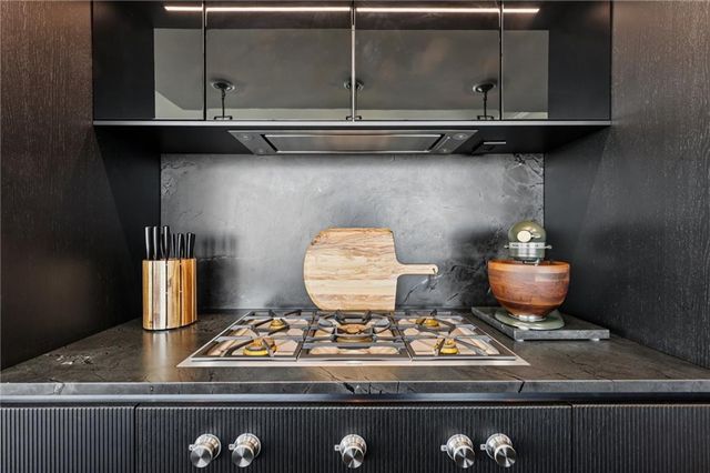 3630 Peachtree Road NE 2307, Atlanta, GA 30326