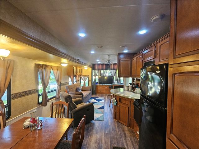 118 Dunns Corner Road, Westerly, RI 02891