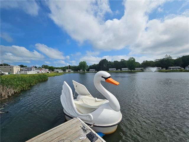 118 Dunns Corner Road, Westerly, RI 02891