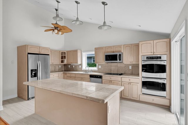 37 West Normandy Drive, West Hartford, CT 06107