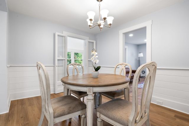 5 Bond Street, Brookline, NH 03033