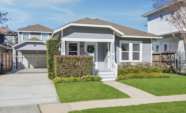 211 E 24th Street, Houston, TX 77008