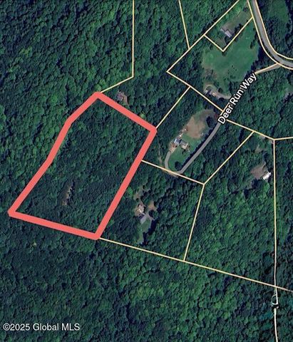 65 Deer Run Way, Hartford, NY 12838