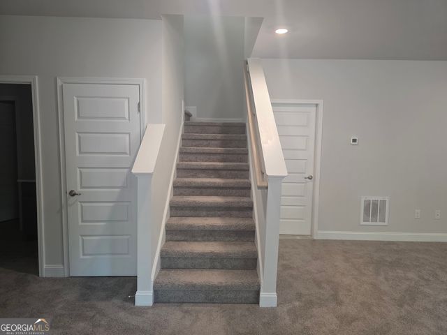 209 Shoreline Way, Macon, GA 31220