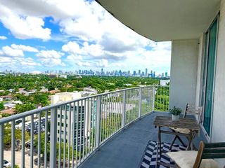 3180 SW 22nd Ter 1208, Miami, FL 33145