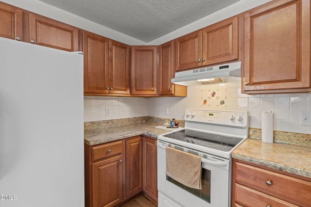 146 Yorkshire Drive, Cameron, NC 28326