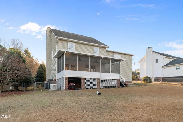 146 Yorkshire Drive, Cameron, NC 28326