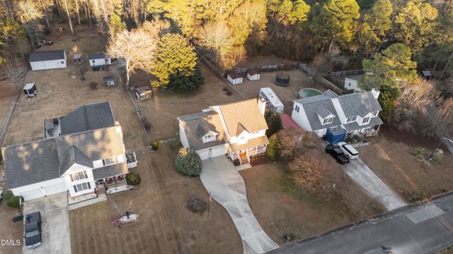 146 Yorkshire Drive, Cameron, NC 28326