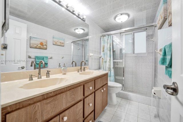 5500 Woodland Lane, Dania Beach, FL 33312