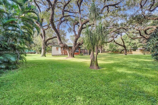 5500 Woodland Lane, Dania Beach, FL 33312