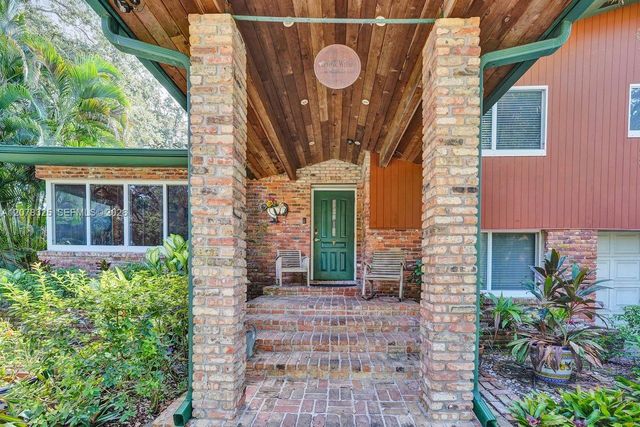 5500 Woodland Lane, Dania Beach, FL 33312