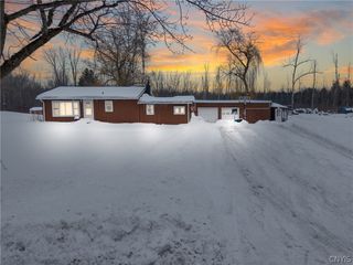 9576 Black Creek Road, Clay, NY 13029