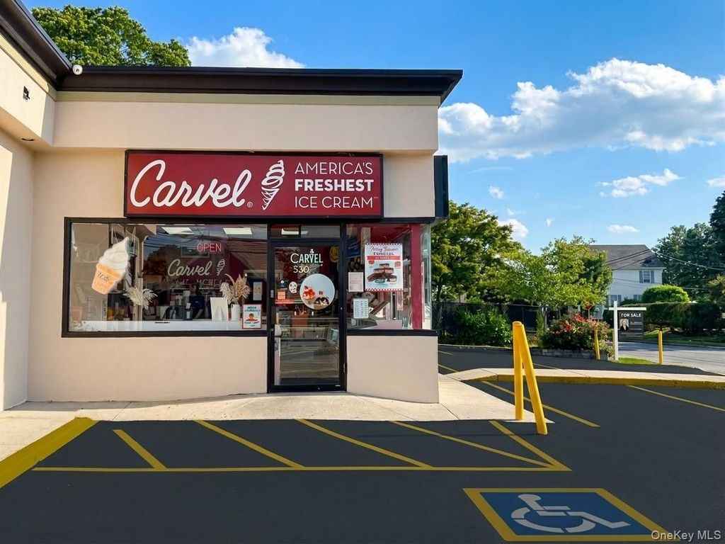 530 Westbury Avenue, Carle Place, NY 11514 — exterior