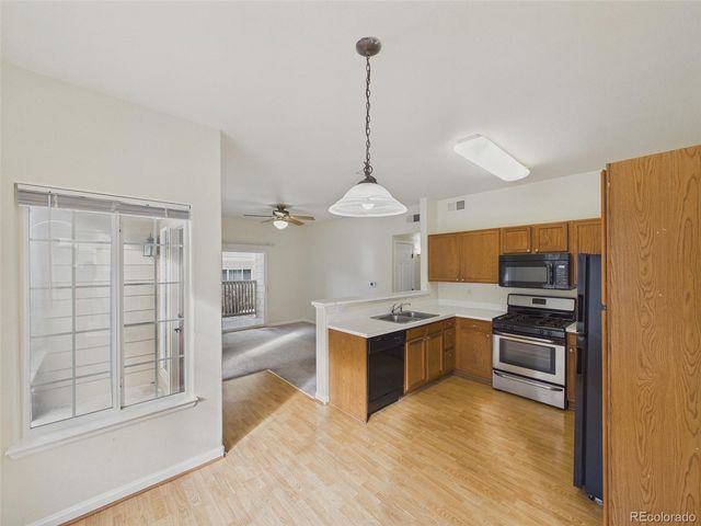 9961 E Idaho Circle 101, Aurora, CO 80247