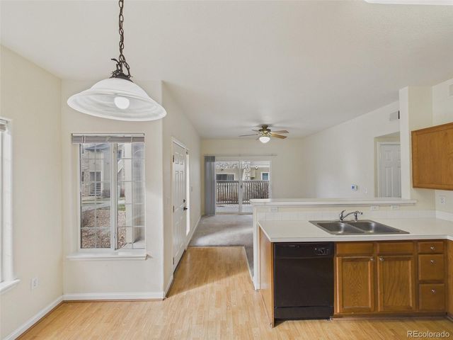 9961 E Idaho Circle 101, Aurora, CO 80247